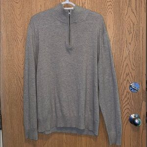 Half zip men’s large sweater
